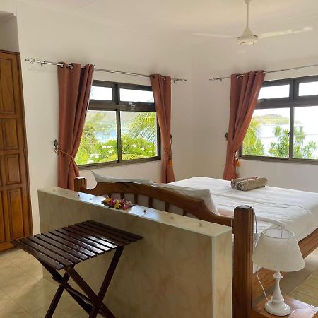 Baie Sainte AnneJardin Marronアパートメント エクステリア 写真